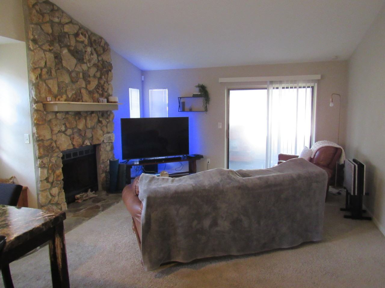 6191 Sequoia Dr - Photo 2 of 11