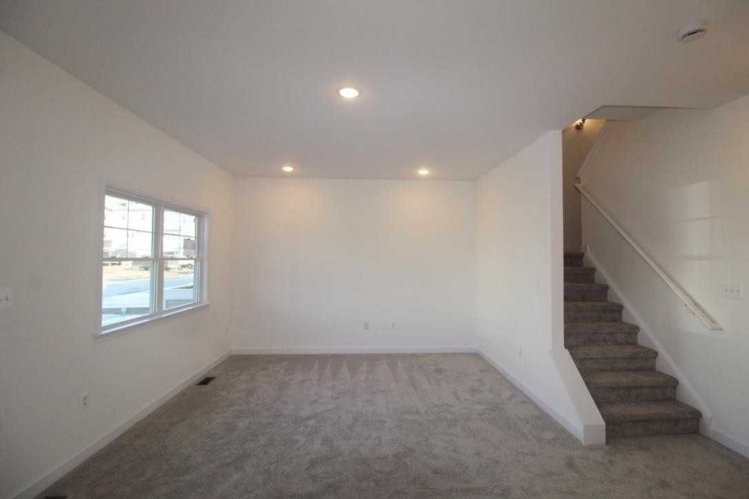 1537 Palomino Trl - Photo 3 of 34