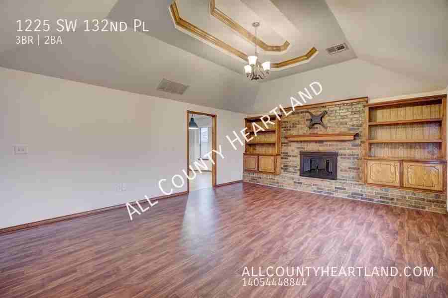 1225 Sw 132nd Pl - Photo 3 of 19