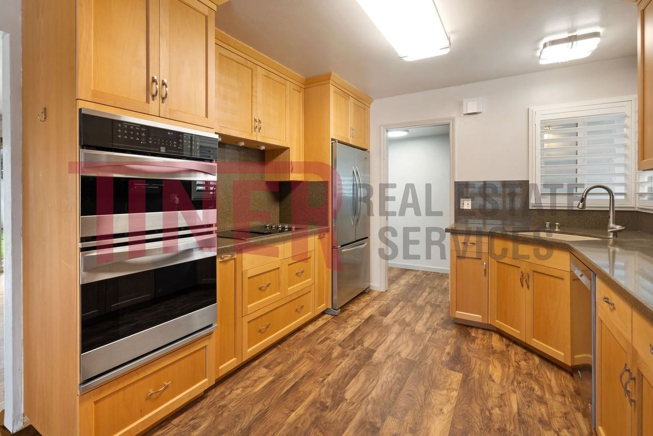 6338 Everest Way - Photo 3 of 25