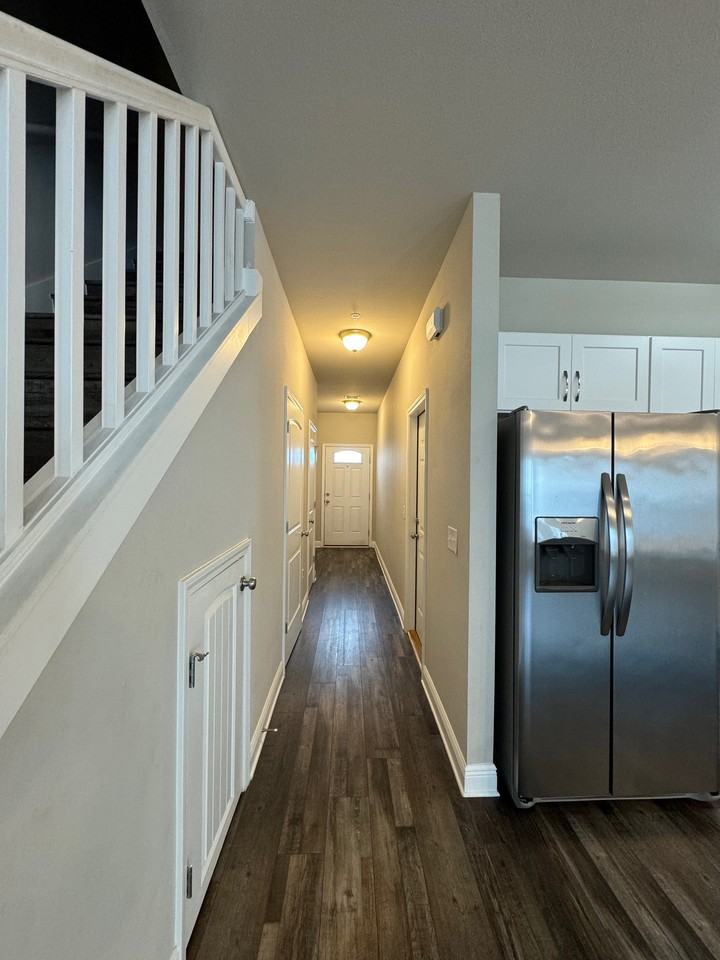 9676 Nature Creek Blvd - Photo 5 of 27