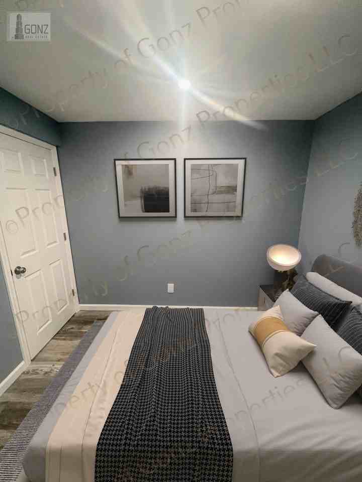 109 Erlanger Blvd #1A - Photo 2 of 4