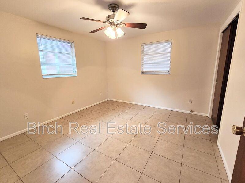 2552 Chancery Dr - Photo 7 of 15
