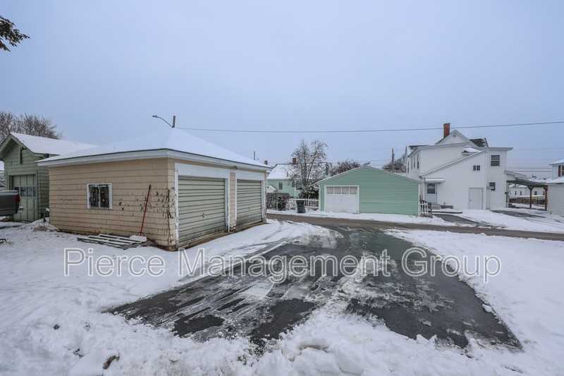 159 Morgan St - Photo 3 of 15