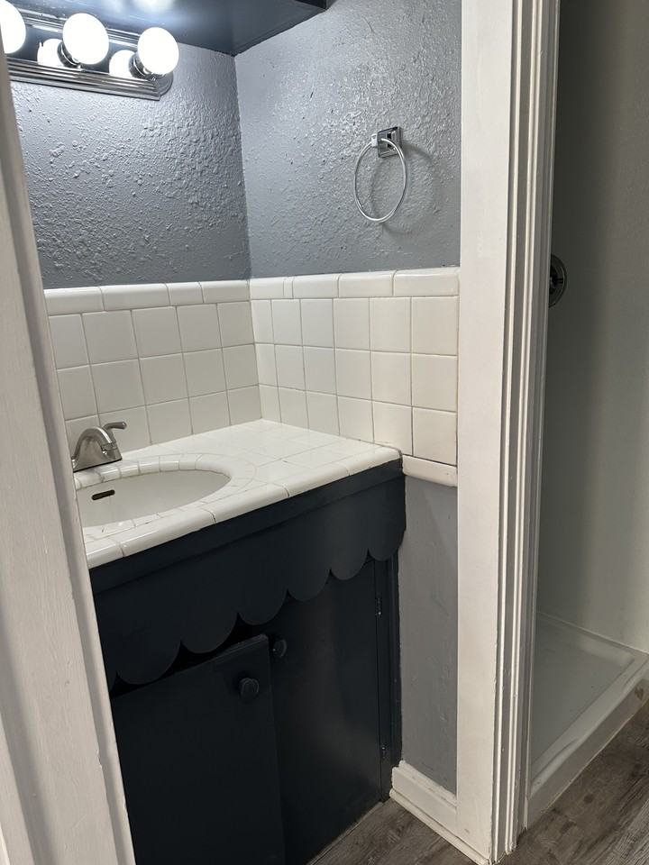 1834 S 9th St #NA - Photo 2 of 17