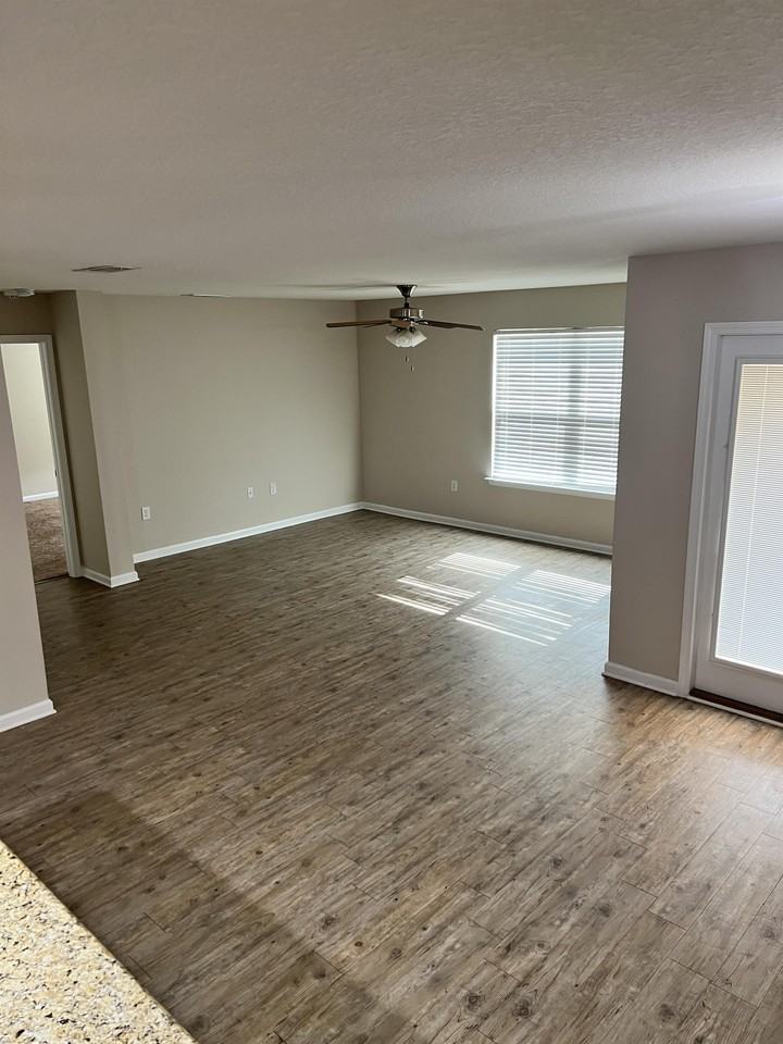 711 Widgeon Way #1 - Photo 5 of 24