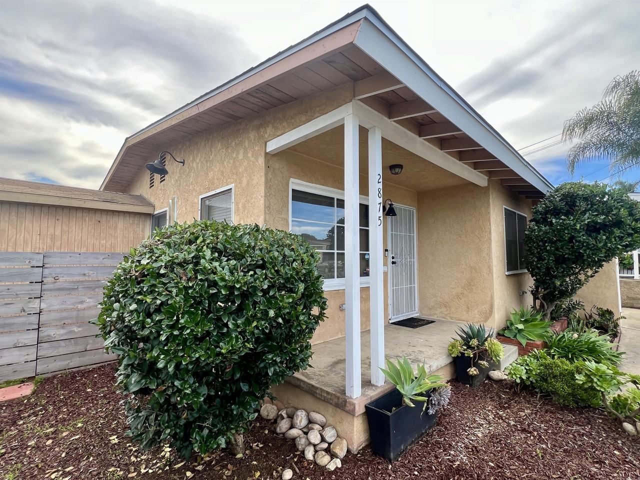 2875 Baily Ave - Photo 2 of 10