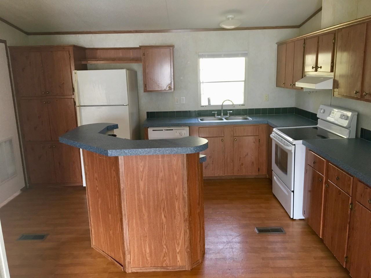 10970 Littlefield Dr - Photo 3 of 16