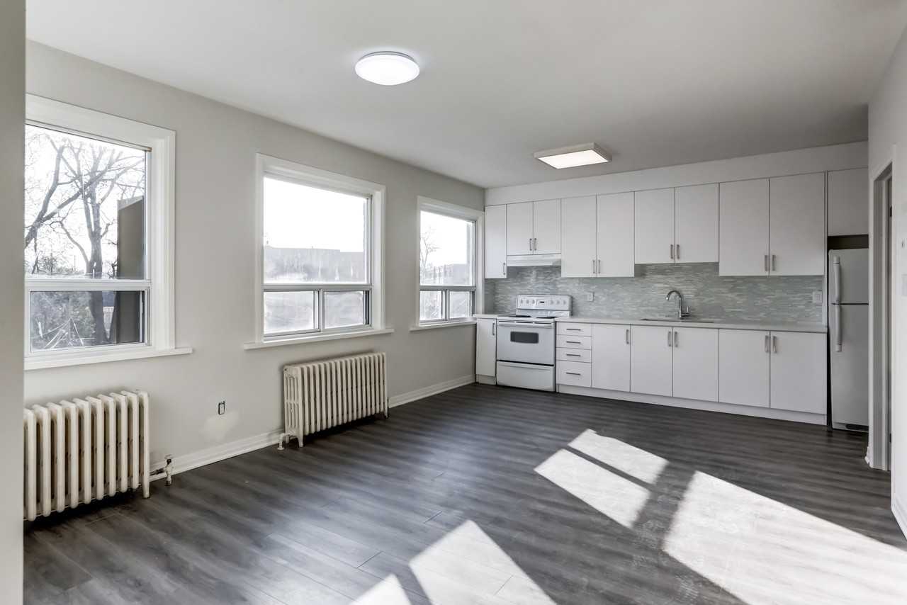 871 O'Connor Dr - Photo 3 of 12