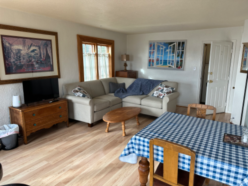 717 Franklin St #3 - Photo 3 of 13