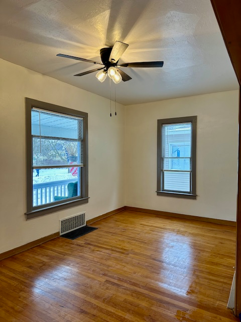 1319 13th Ave - Photo 2 of 9