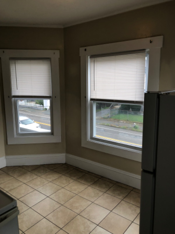 1213 Warren Ave #2 - Photo 3 of 12