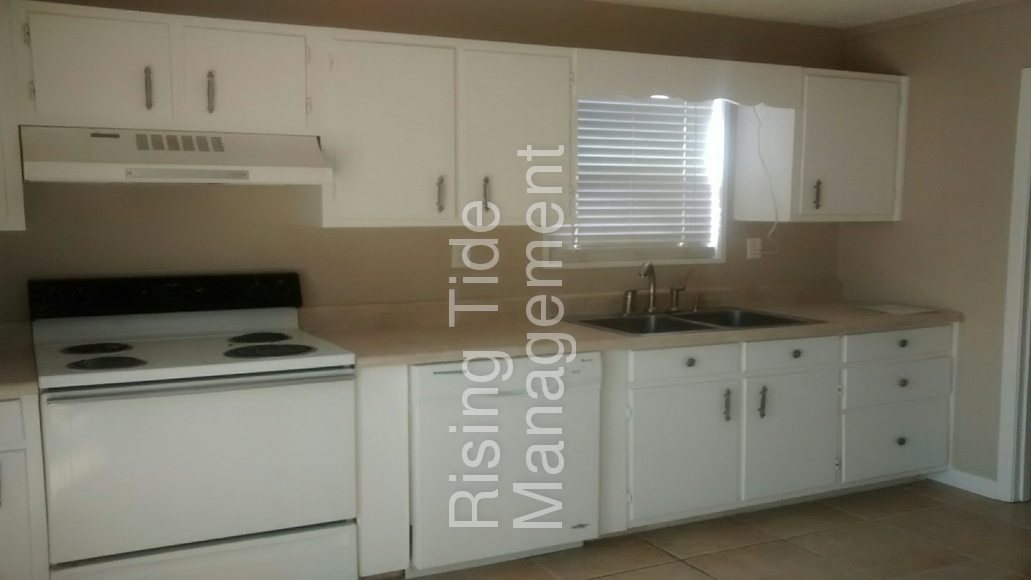 6109 Shady Ln - Photo 2 of 11