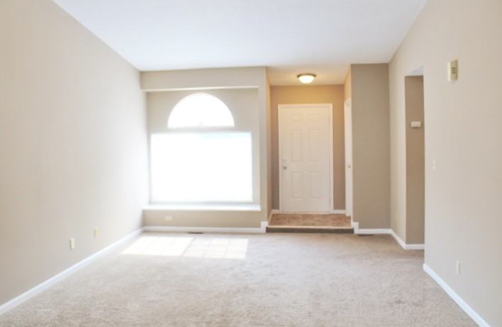 161 Meadow Creek Blvd - Photo 3 of 12