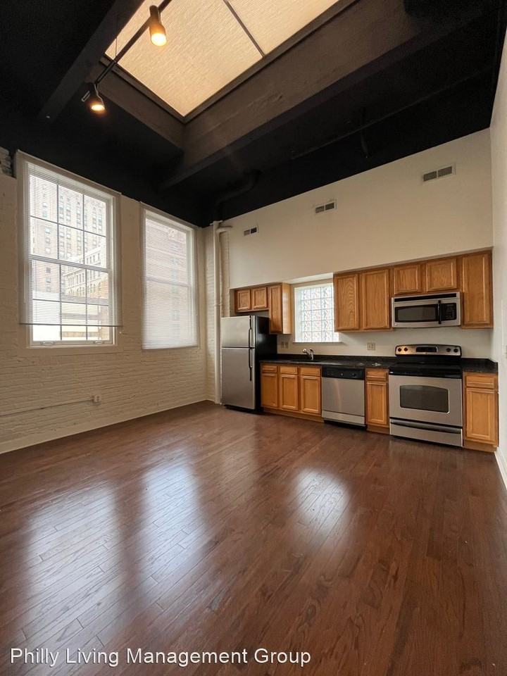 801 Walnut St - Photo 2 of 31