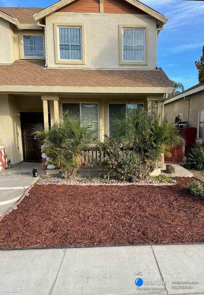 9364 Ohara Ave - Photo 2 of 13