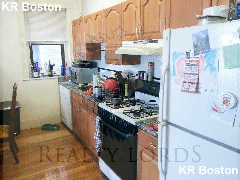 Commonwealth Ave. & Kelton St #15 - Photo 4 of 19