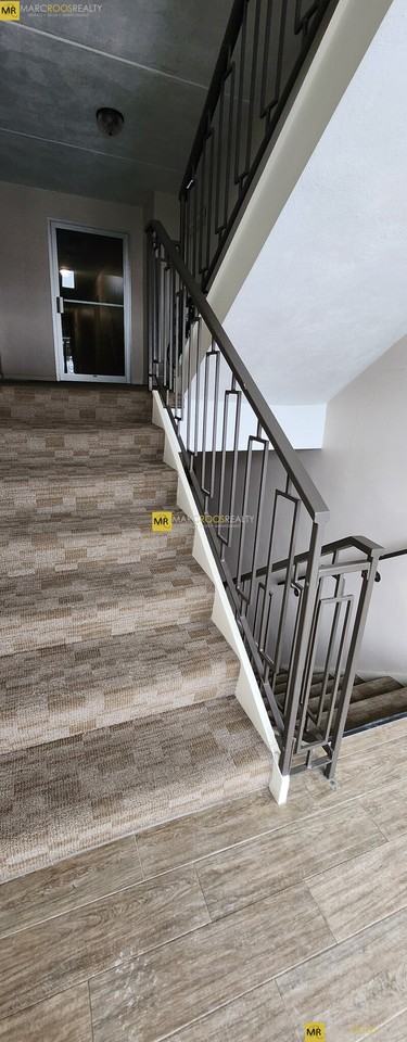 Lexington St #11 - Photo 3 of 4