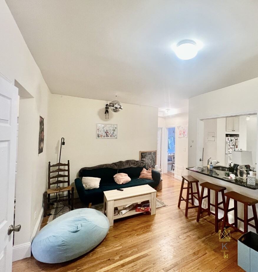 62 Egmont St #1 - Photo 2 of 20