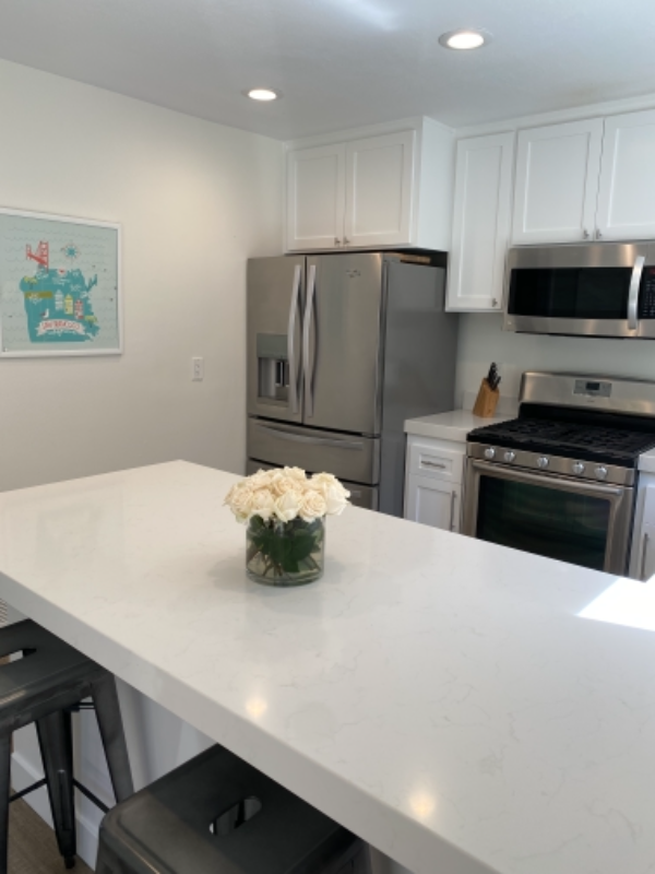 51 Mariner Green Dr - Photo 2 of 14