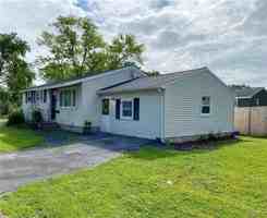 featured image of 406 Hanover Ave