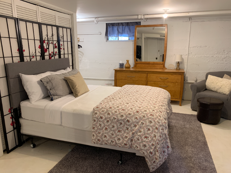 129 Linden Ave #B - Photo 3 of 18