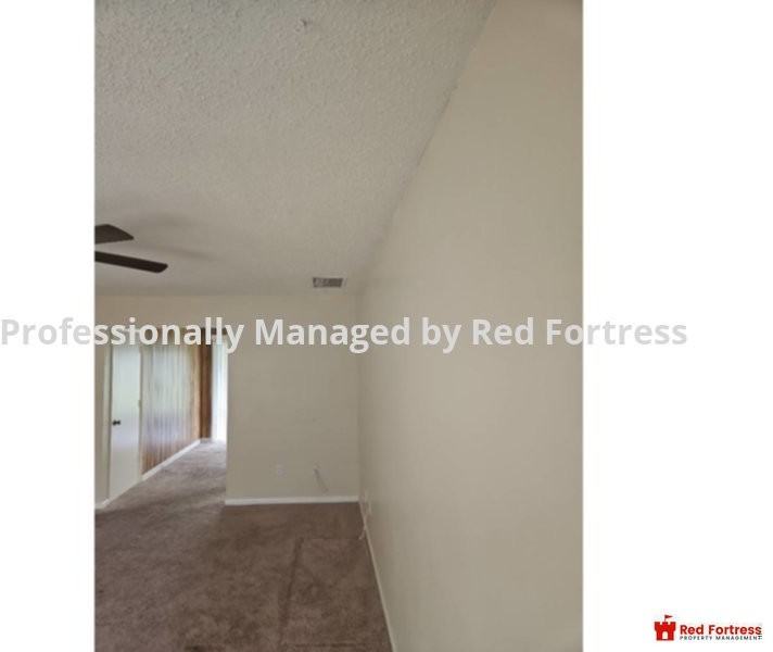 2244 Iris Way - Photo 2 of 11