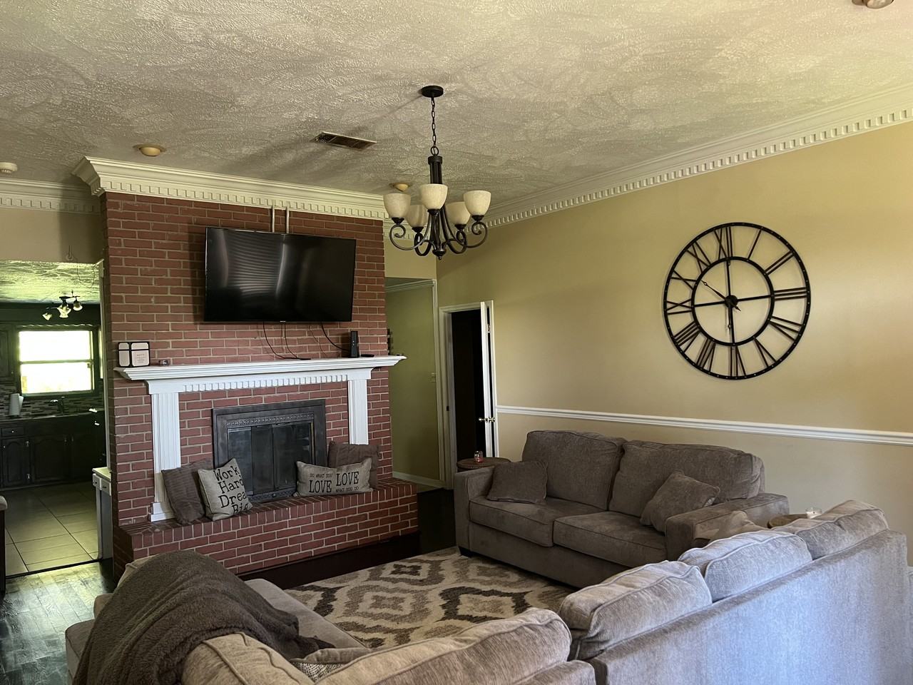 112 Singing Hills Cv #NA - Photo 2 of 9