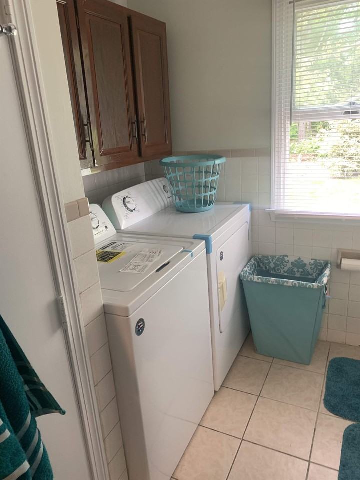 46 Terry Lou Ave #1 - Photo 6 of 18