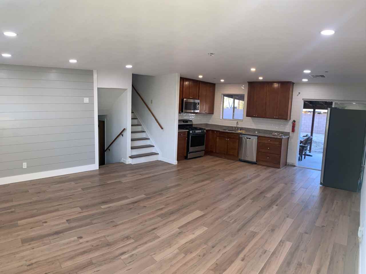 614 E Taylor St #NA - Photo 2 of 13