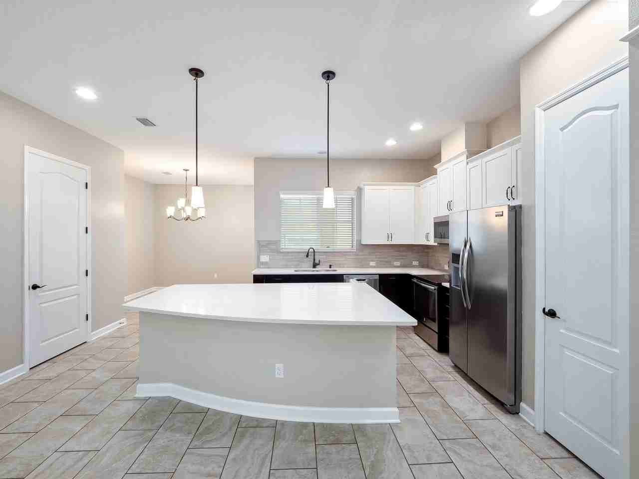 1442 Resolute St #1 - Photo 4 of 50