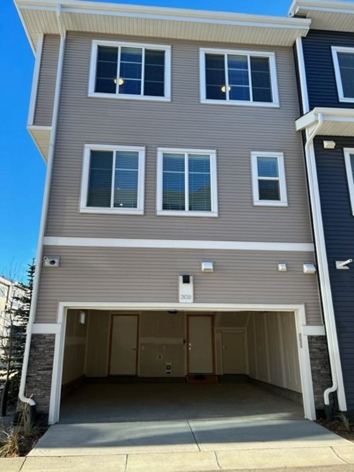 302, 669 Savana Blvd NE Apartments 669 Savanna Blvd Ne, Calgary, AB