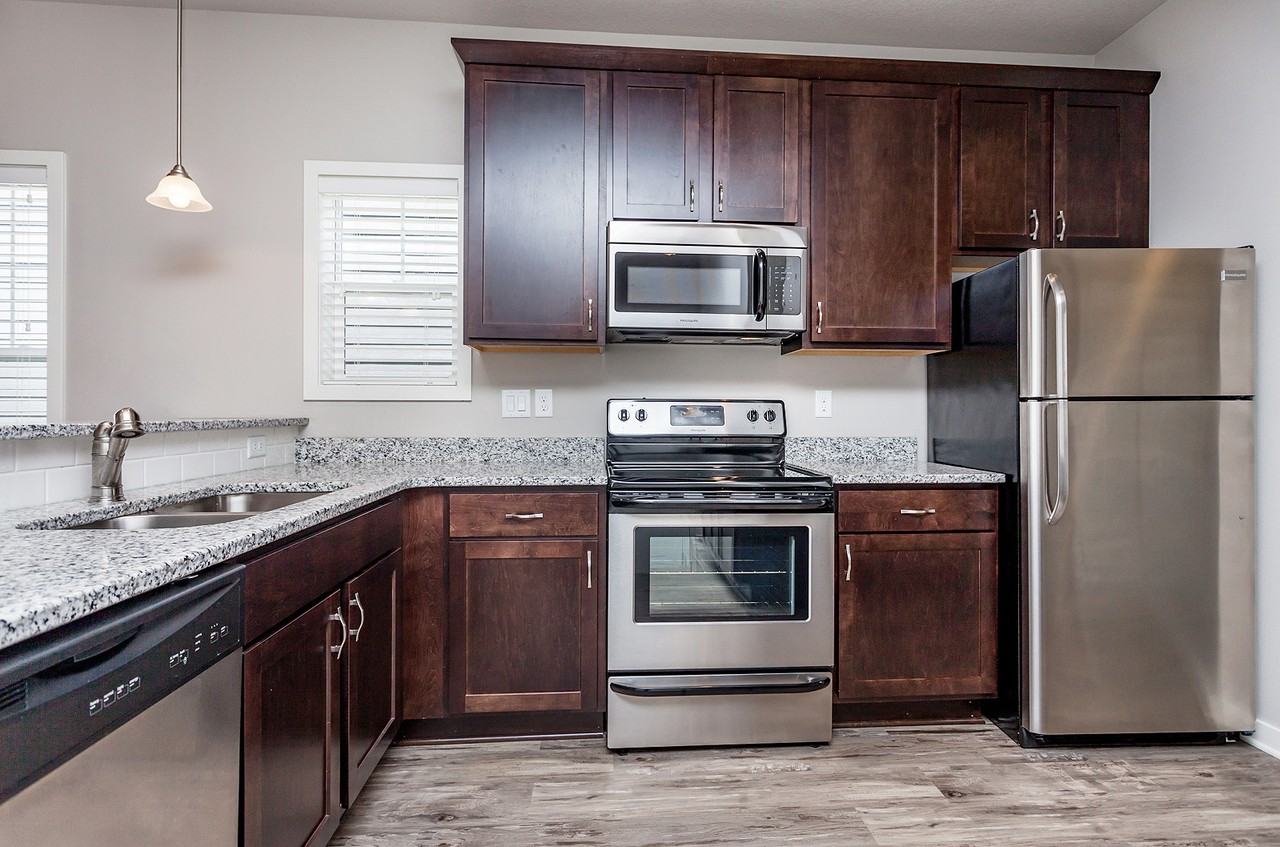 2071 Sw Cascade Falls Dr - Photo 3 of 30