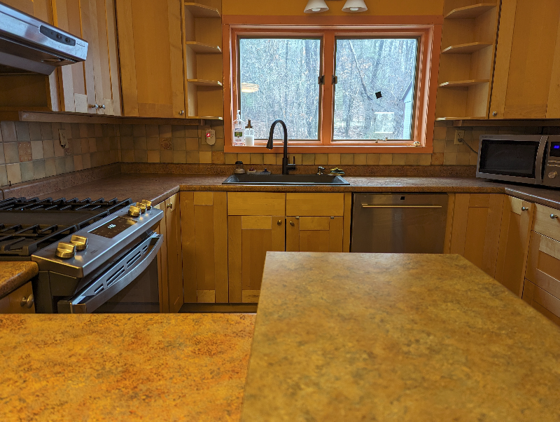 41 S Valley Rd #MAIN - Photo 2 of 14