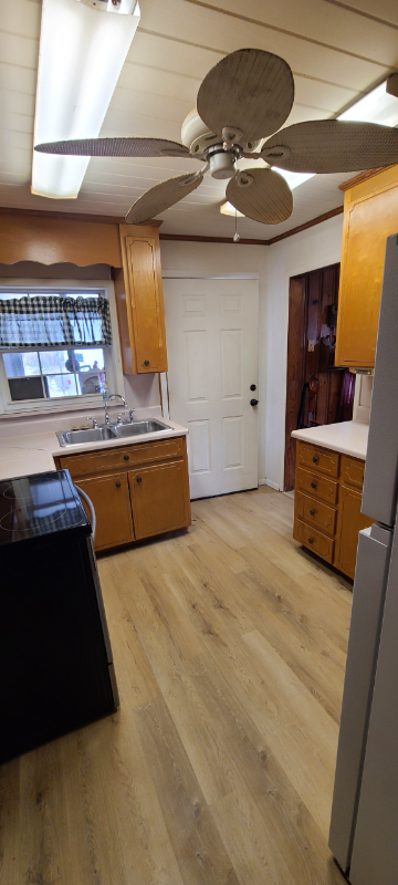 5267 Steele Rd - Photo 2 of 13