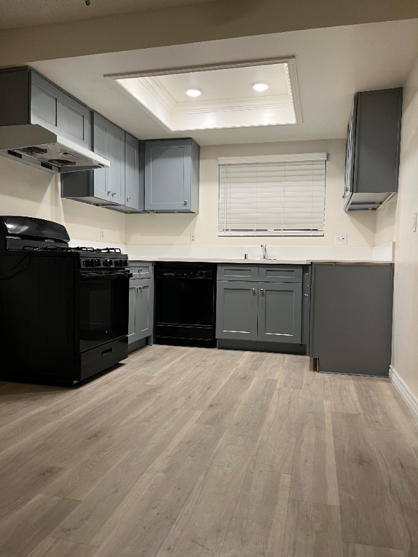 1733 E Natalie Ave #2 - Photo 3 of 13