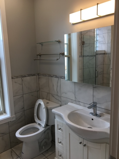 1826 W Erie St #1F - Photo 6 of 10