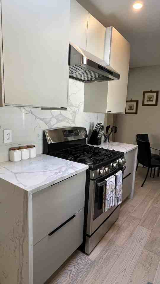 1451 Terrace Avenue - Photo 6 of 16