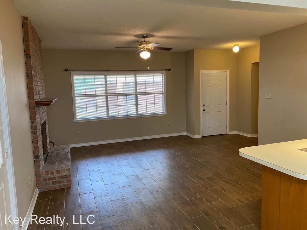 705 Melrose Ave - Photo 3 of 18