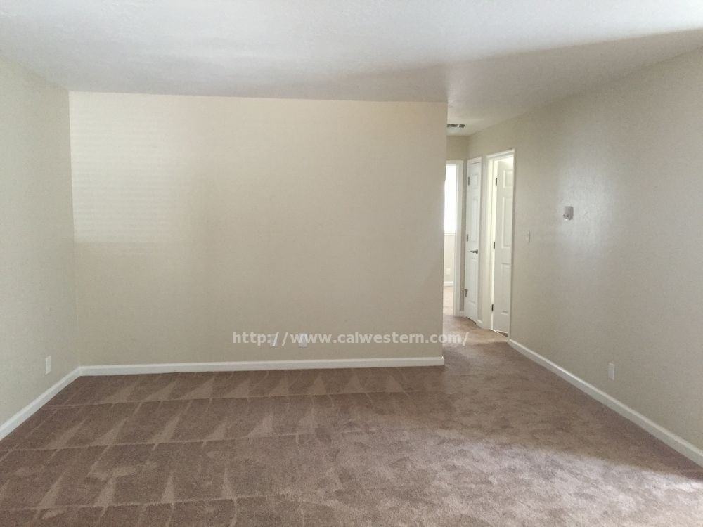 348 Battle Dance Dr - Photo 3 of 9