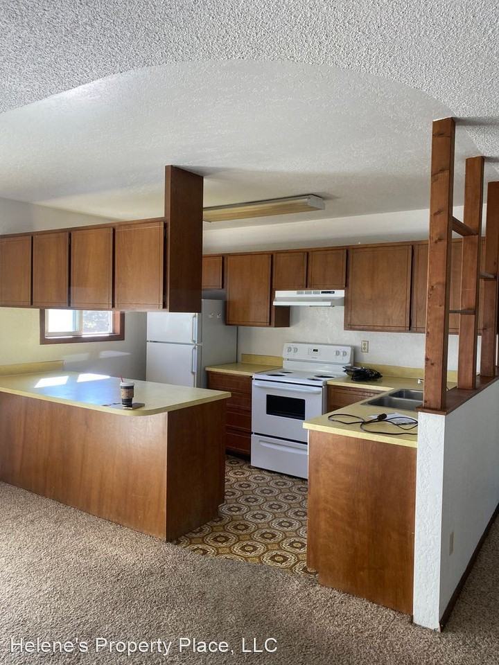 2030-2040 NW Friel Street - Photo 2 of 36