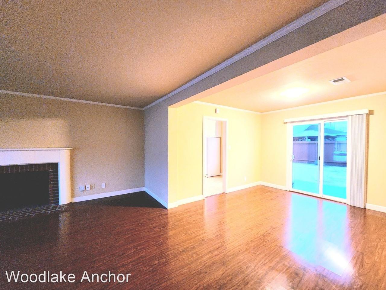 3328 Bay Rd - Photo 3 of 16