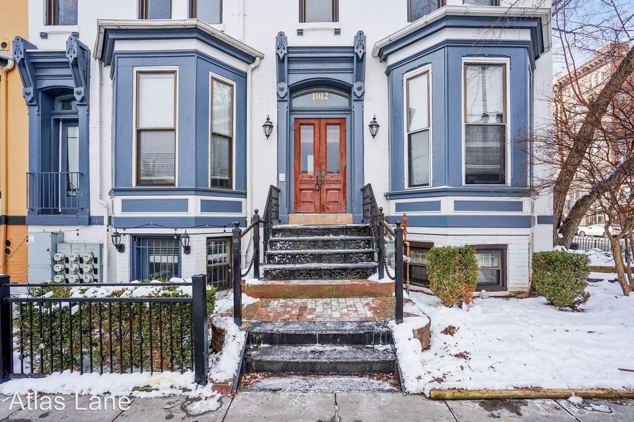 1012 N St NW - Photo 2 of 15
