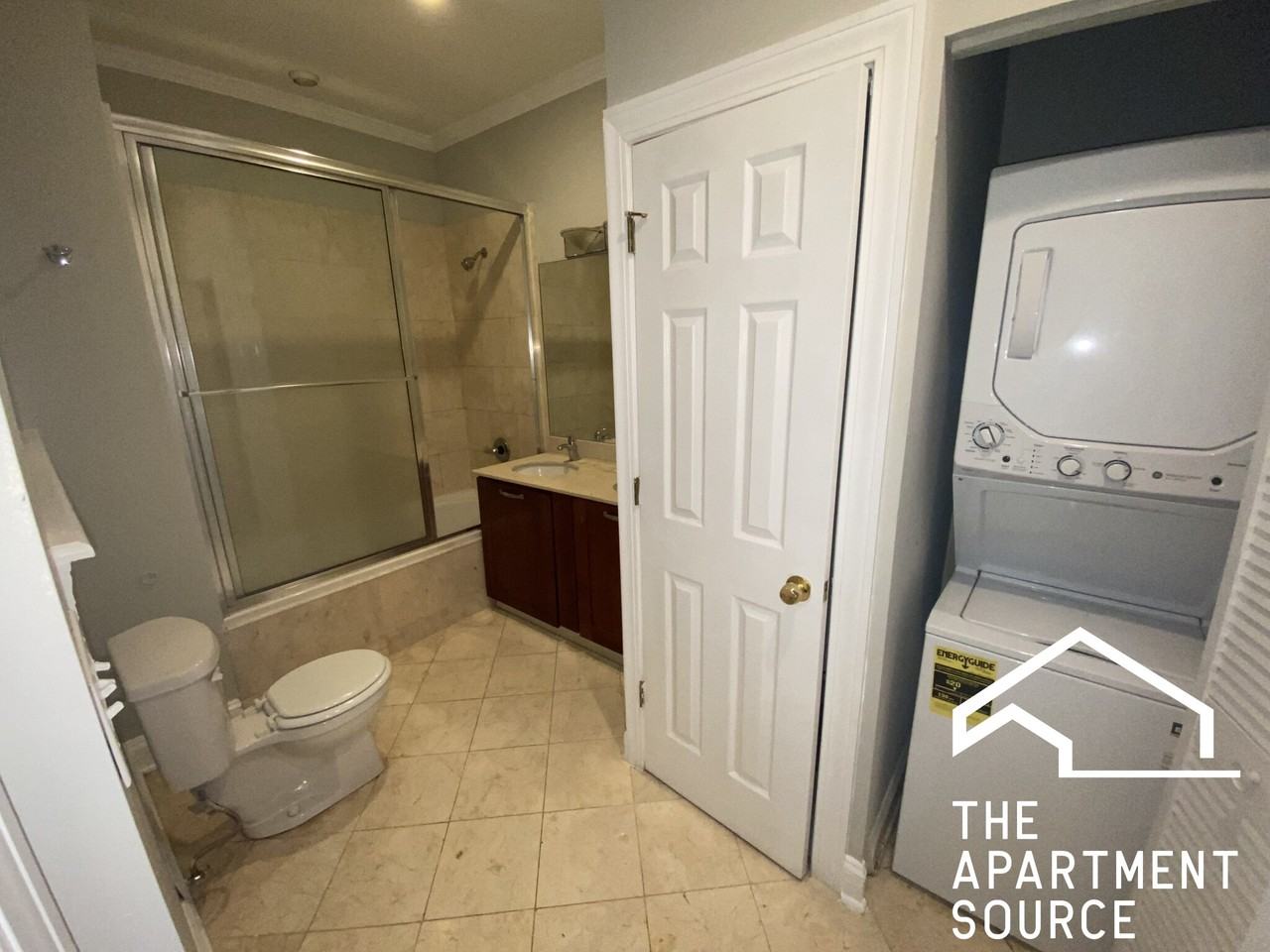 2242 W Morse Ave #G - Photo 5 of 9