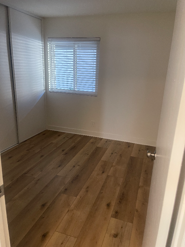 284 E Surfside Dr - Photo 7 of 16