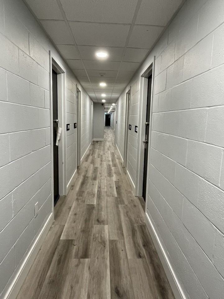 175 Britain St - Photo 2 of 6