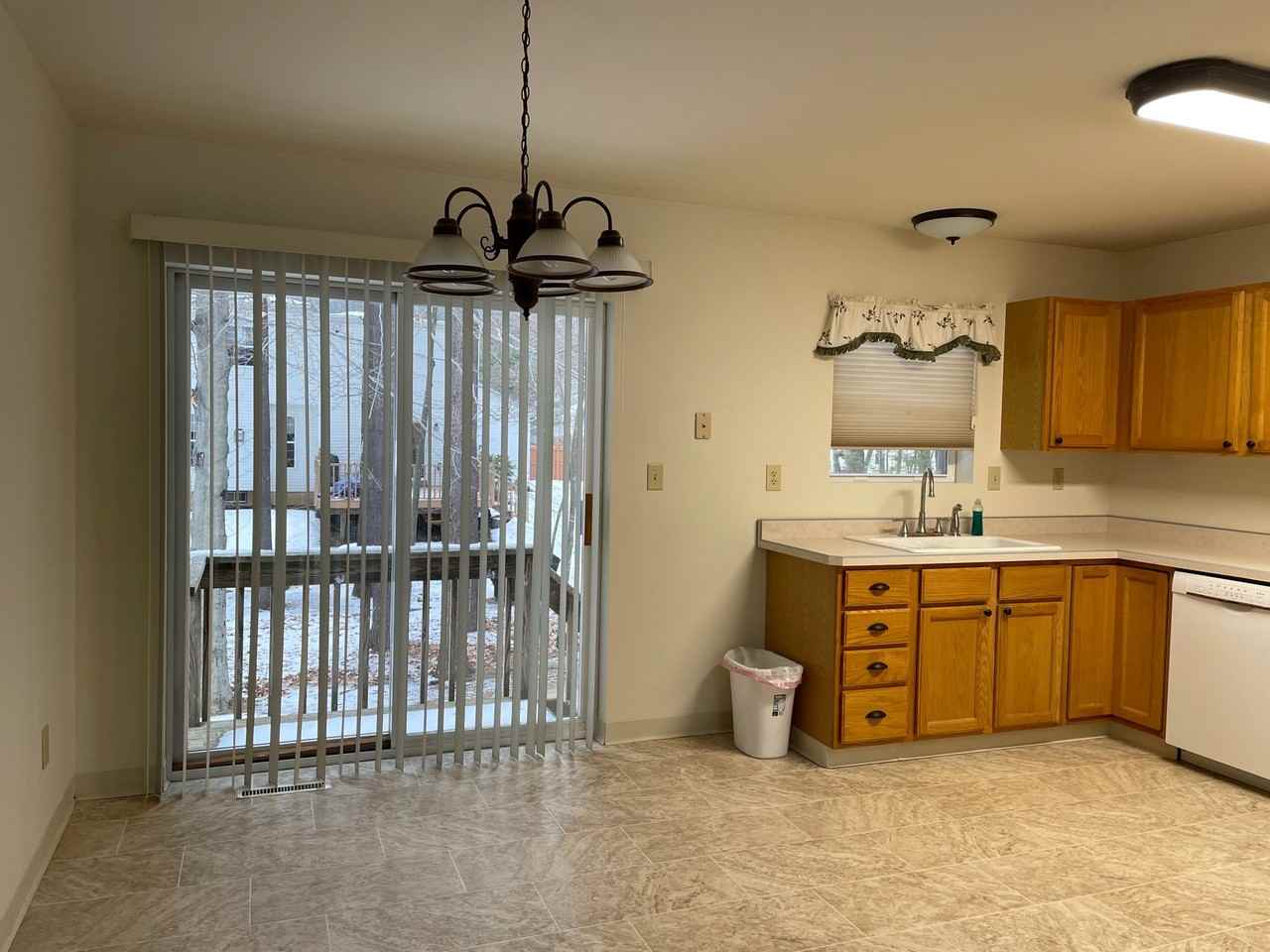 33 Larkspur Dr #NA - Photo 2 of 10