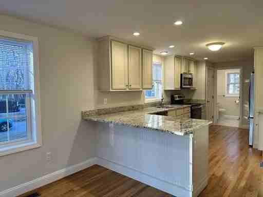 33 Elsie Avenue - Photo 3 of 3