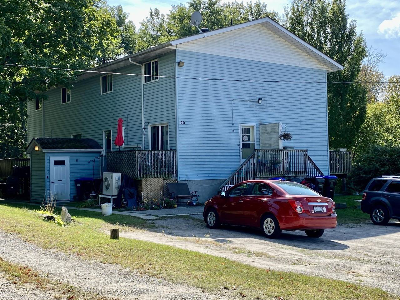 20 2-20 Hunter Rd #2 - Photo 3 of 18