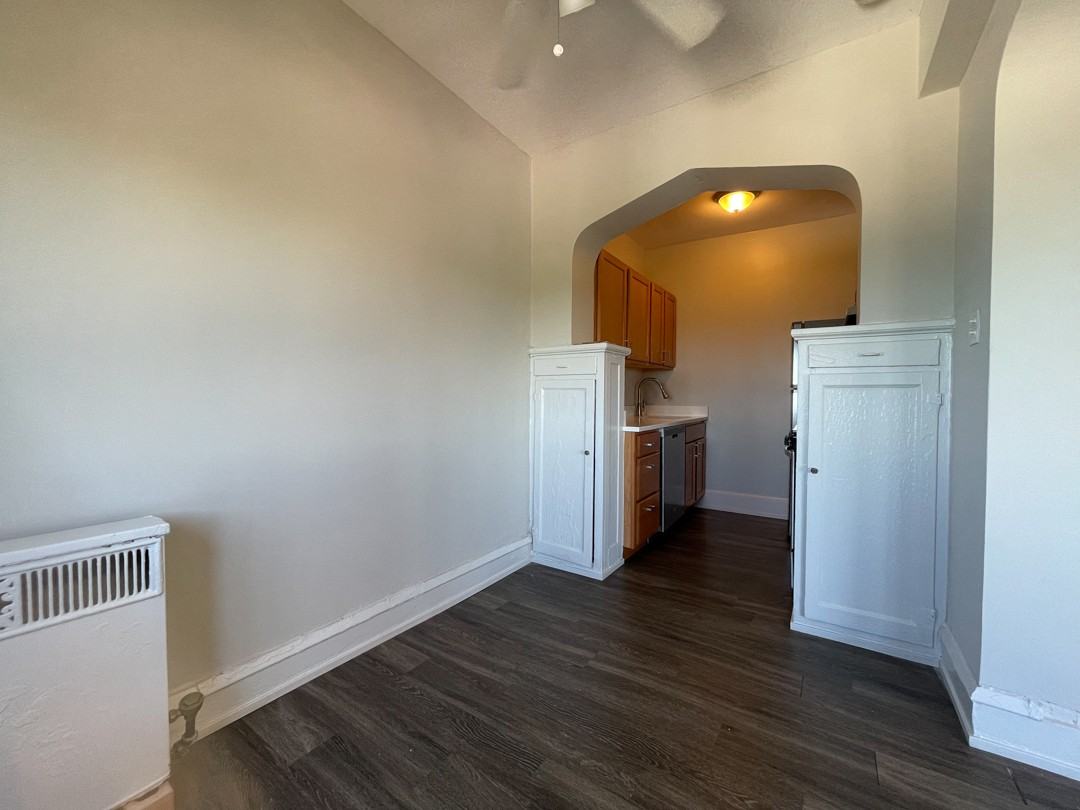 1033 W Loyola - Photo 6 of 45